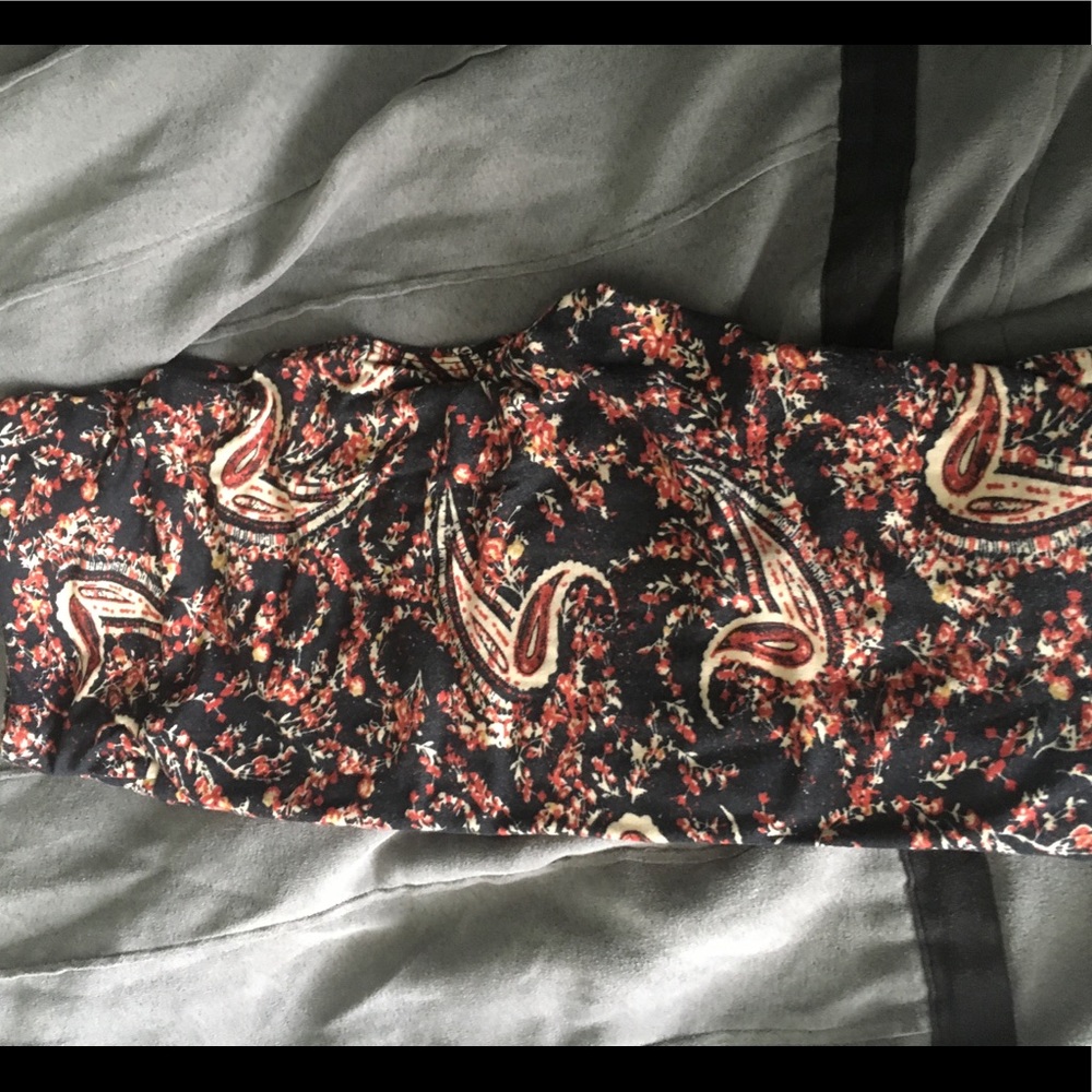 Black and red OS Paisley
